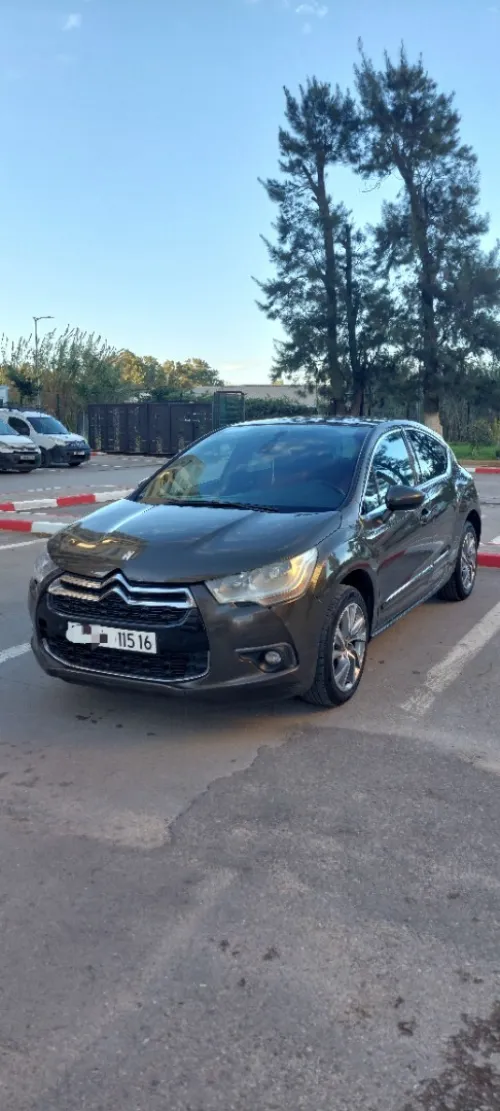 Citroen DS 2015 DS4