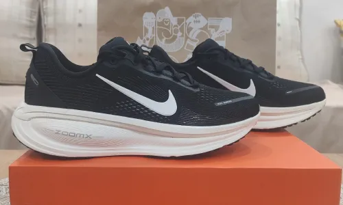 Nike Vomero 18 (Original)