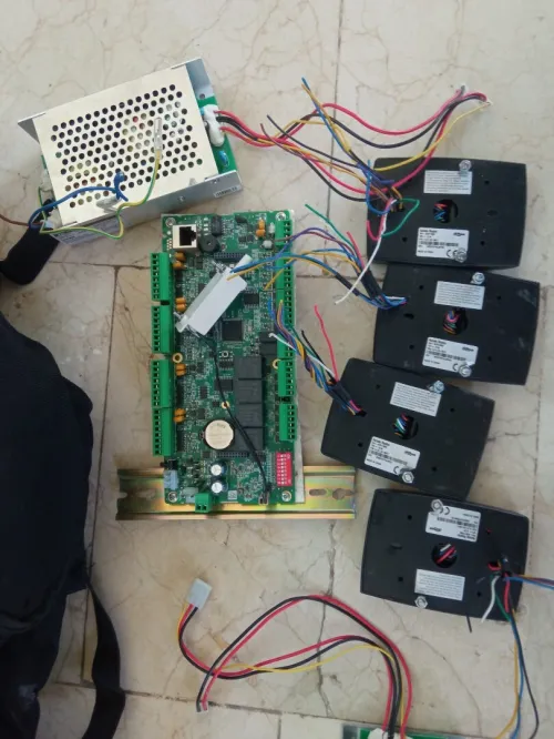 Informaticien electricien 