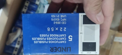 Lot de Bouton poussoir metalique,fusible et connecteur