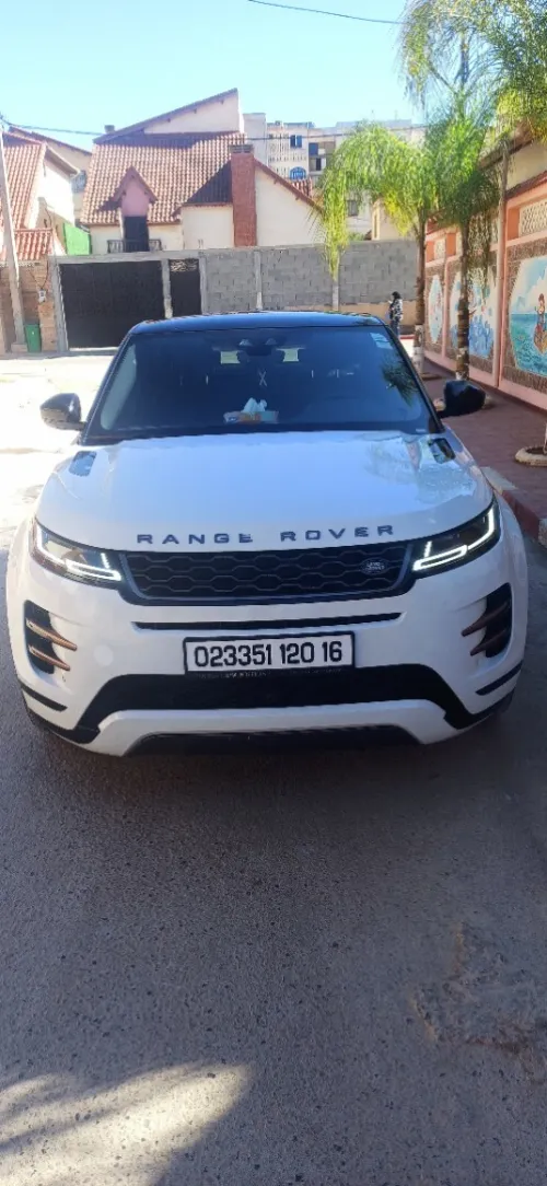 Rover Evoque 2020 D150