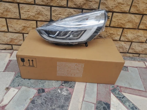 PHARE CLIO4 GT-LINE GAUCHE (CHAUFFEUR)