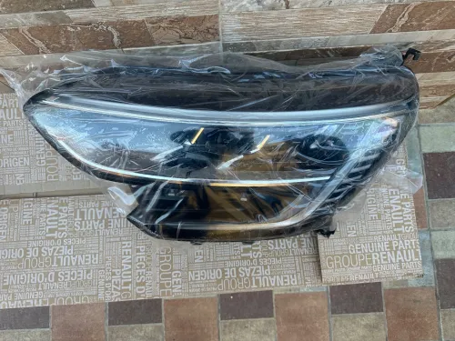Phare Megane 4 NV