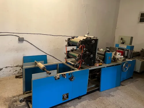 Machine fabrication de papier essuie 