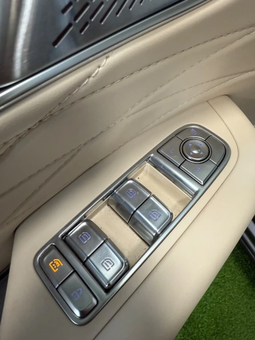 Bestune M9 2025 Luxury