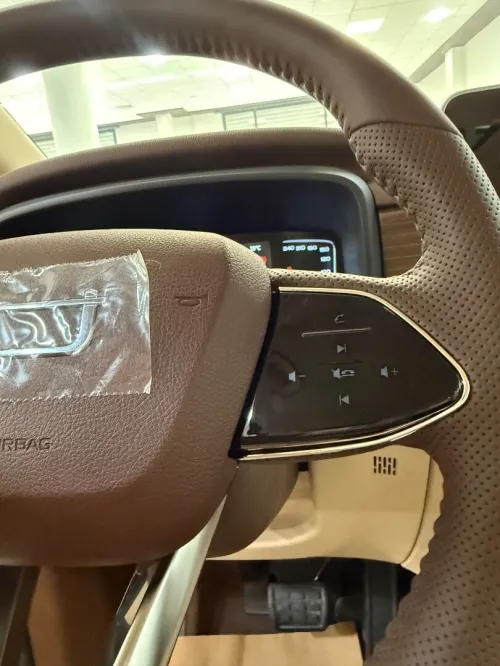 Bestune M9 2025 Luxury