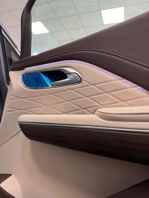 Bestune M9 2025 Luxury