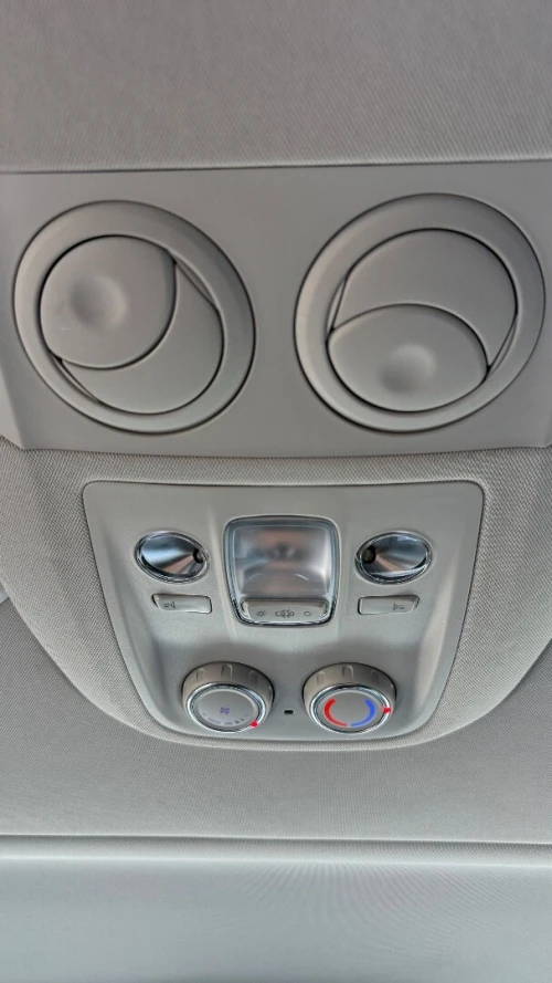 Peugeot Traveller 2026 Business