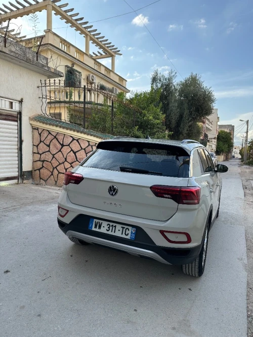Volkswagen T-Roc 2023 Life