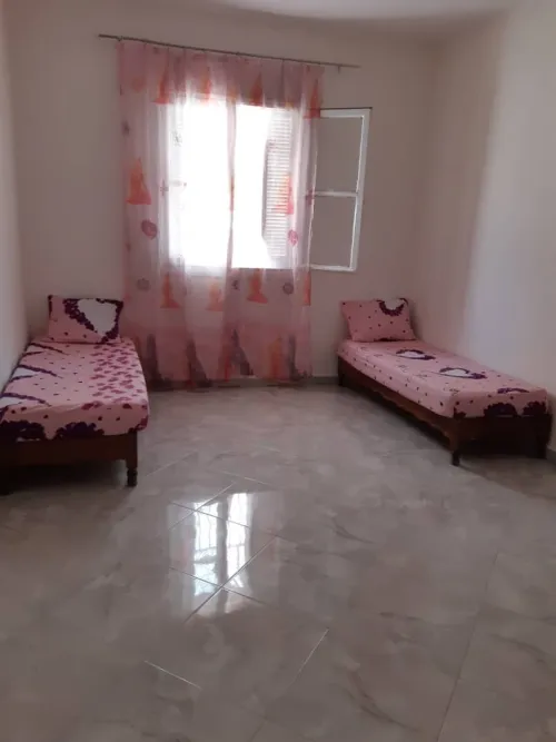 Location vacances Appartement Niveau de villa F3 Aïn Témouchent Beni saf