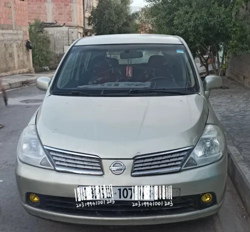 Nissan Tiida 5 portes 2007 Tiida 5 portes