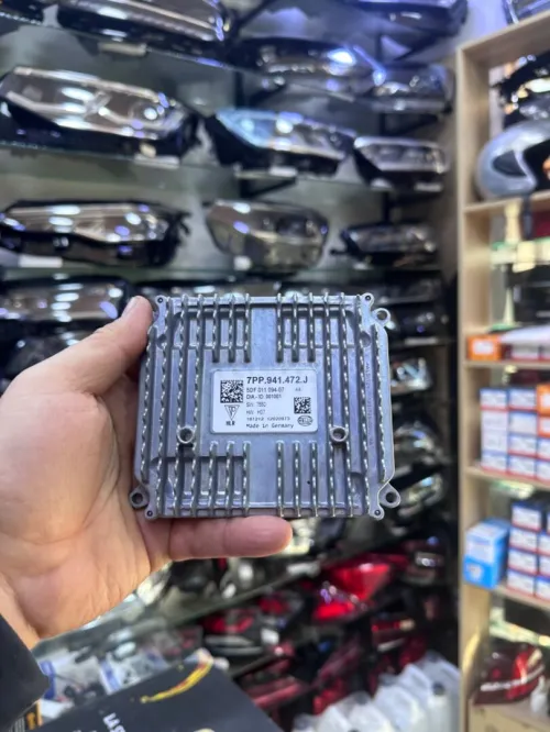 Module phare Audi s3