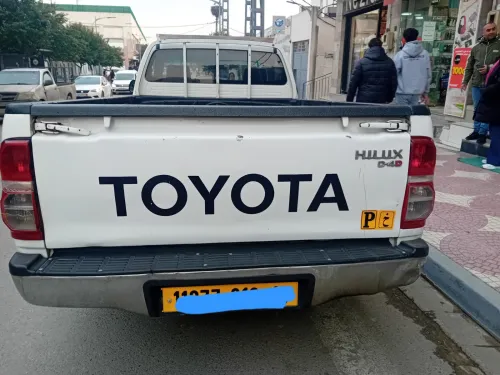 Nisan Hilux 2012