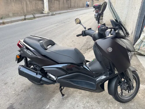 Yamaha Xmax 2025