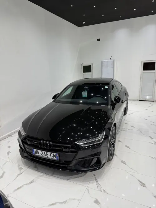 Audi A7 sport back 2023 Sline full option