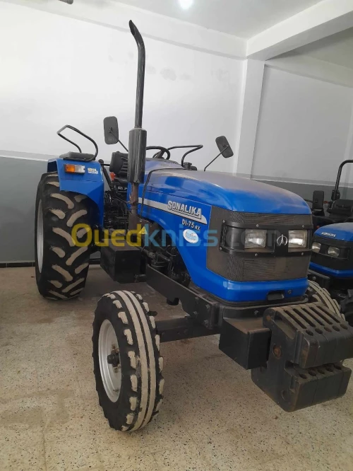 SONALIKA D75 turbo 2013