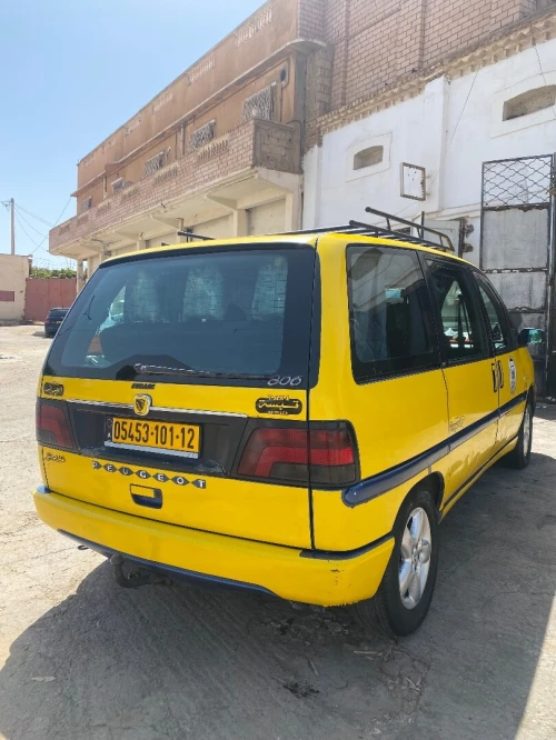 Peugeot 806 2001 806