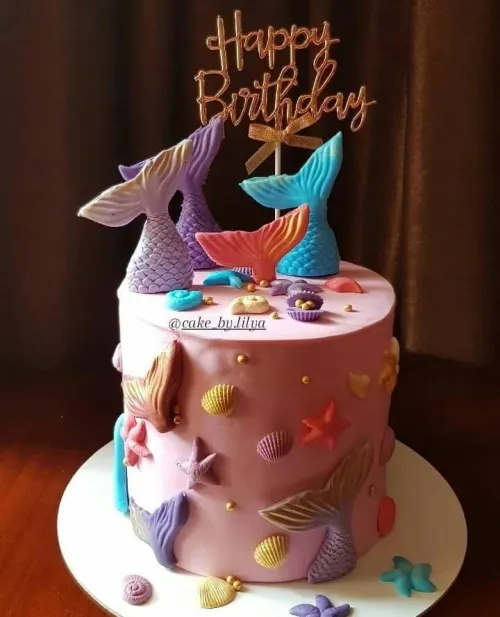 cake by lilya patessrie