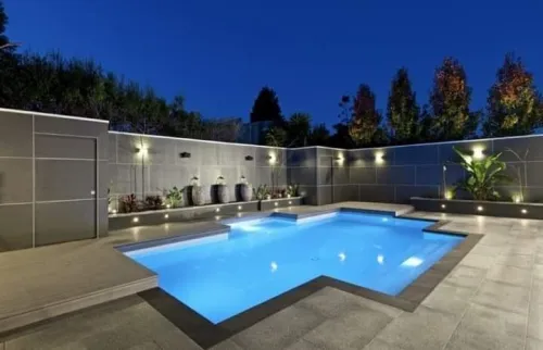 Construire des piscines de la plus haute qualité à prix réduits