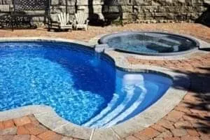 Construire des piscines de la plus haute qualité à prix réduits