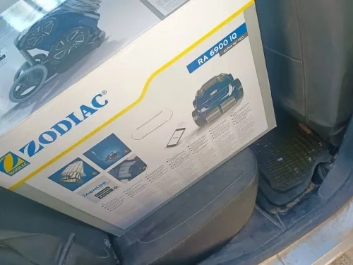 Robot zodiac pour jacuzzi