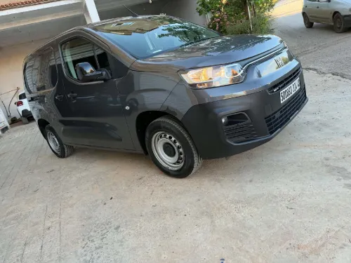 Fiat Doblo 2024 Italien