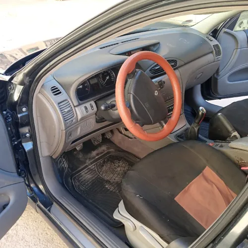 Renault Laguna 2 2002 Expression