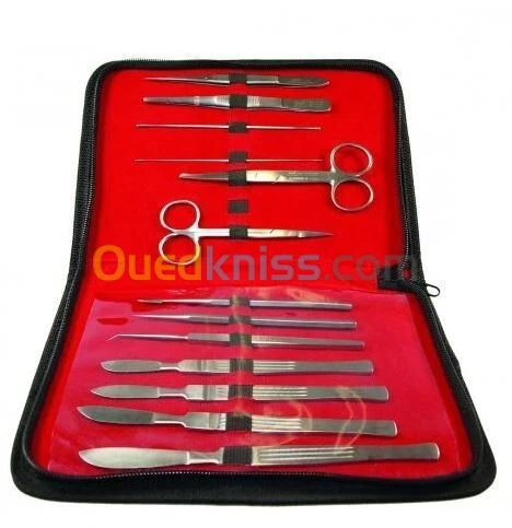 TROUSSE A DISSECTION POUR LABORATOIRE