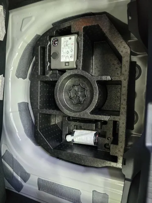 Volkswagen Tharu  2025 Black édition