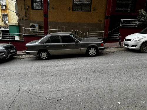 Mercedes Classe E 1990 Classe E