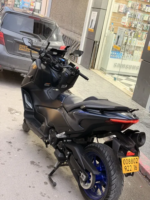 Yamaha Tmax SX 2022