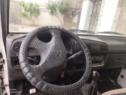 Hyundai H100 fourgon 2002
