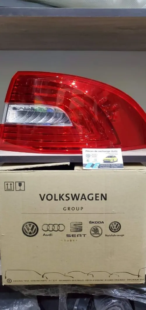 ARRIVAGE FEU ARIAR SKODA FABIA SPERB RAPID YETTI OCTAVIA  