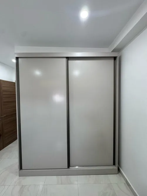 Dressing armoire placard moderne sur mesure خزانات ملابس