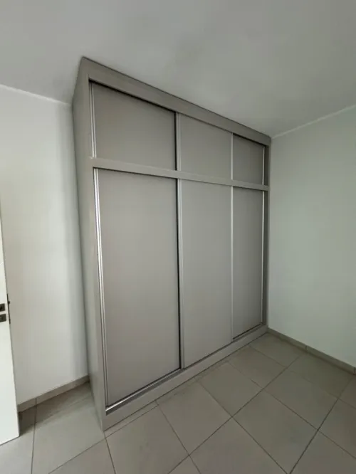 dressing et placard sur mesure moderne خزانات ملابس