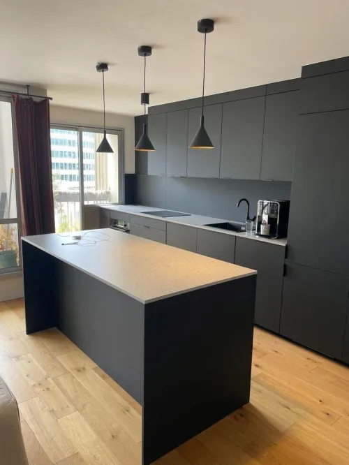 cuisine équipée moderne et sur mesure HIGH GLOSS