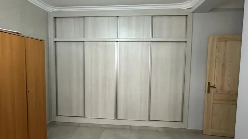 dressing et placard sur mesure moderne خزانات ملابس
