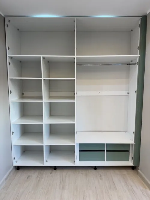 Dressing placard sur mesure moderne mdf high gloss خزانة ملابس