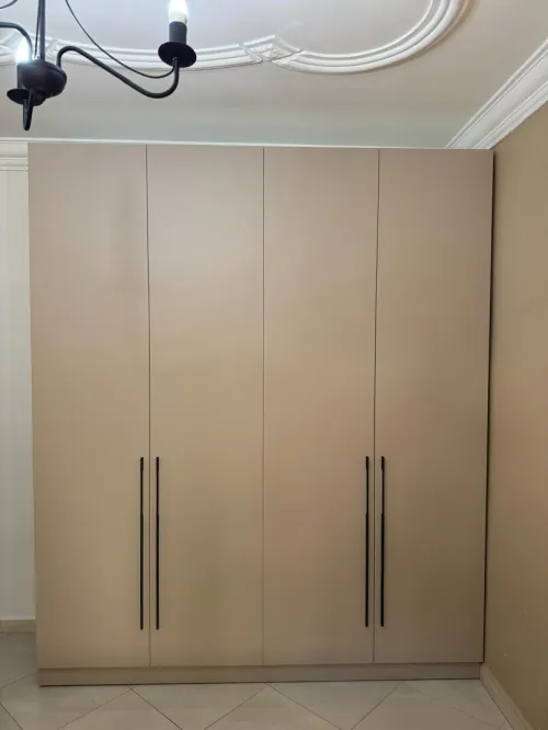 Dressing armoire placard moderne sur mesure خزانات ملابس