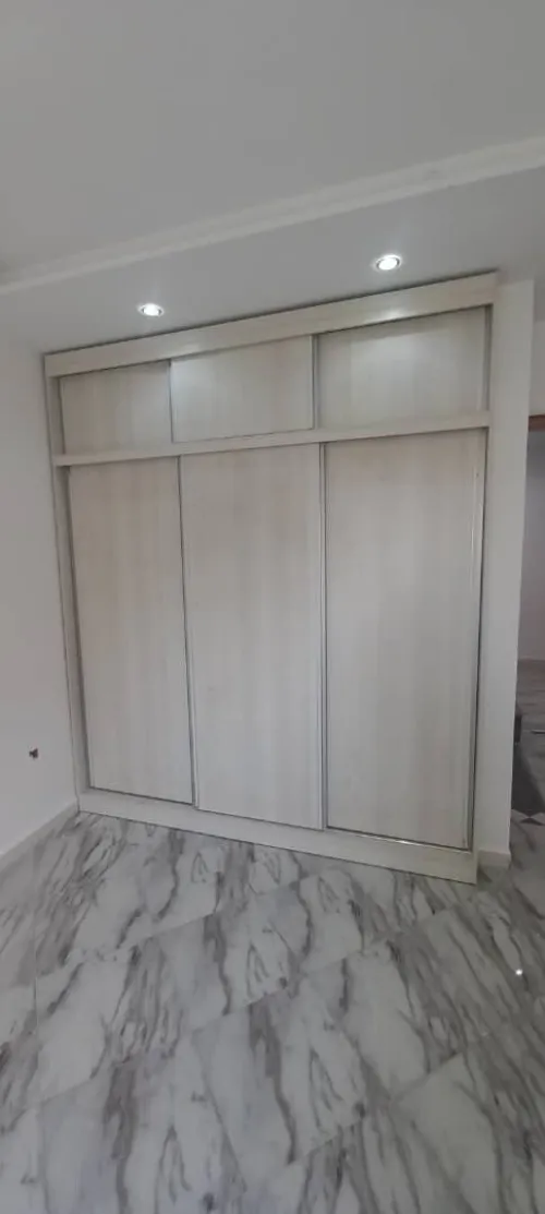 dressing et placard sur mesure moderne خزانات ملابس