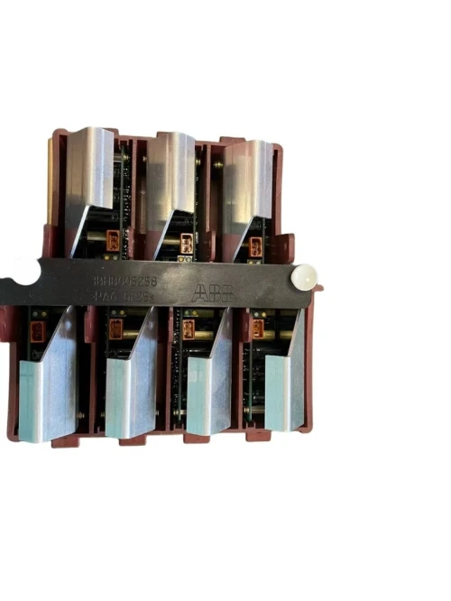 ABB Module d'alimentation d'unité de porte ABB - KU C711 AE01 (3BHB004661R0001)