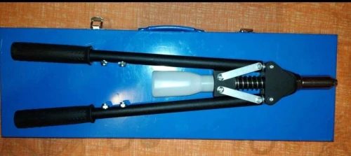 Riveteuse a ressort PINCE A RIVET A LEVIER de la marque Bollhoff BRS10
