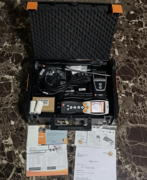 Analyseur professionnel des gaz de combustion Testo 330-2 LL