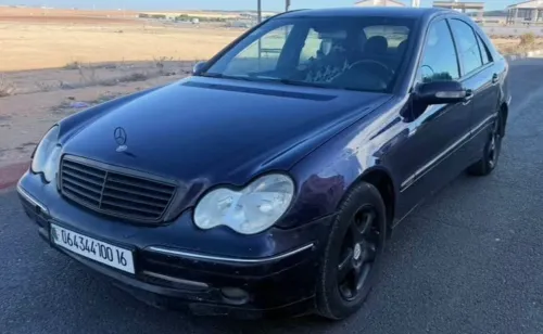 Mercedes Classe C 2000 220 cdi avant-garde