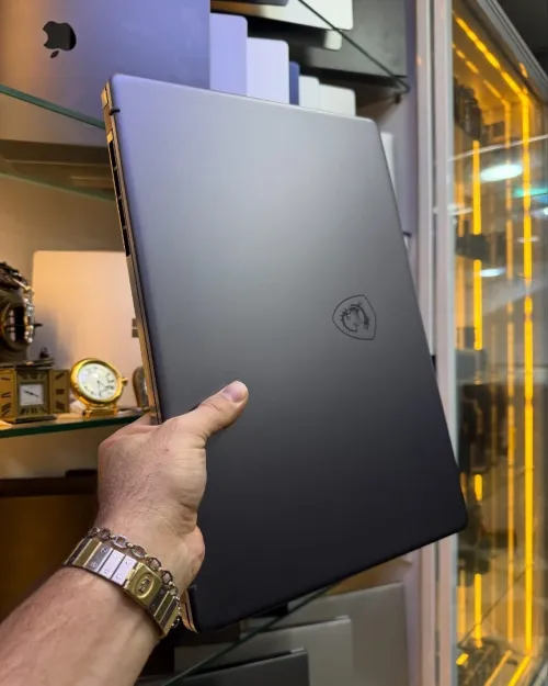 Msi Creator Z17 i9 64GB/2TB RTX 8GB Tactile Disponible Chez Morsi Store Dz