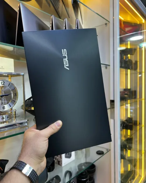 Asus Zenbook 14 i7-11eme 16/1TB Double Ecran