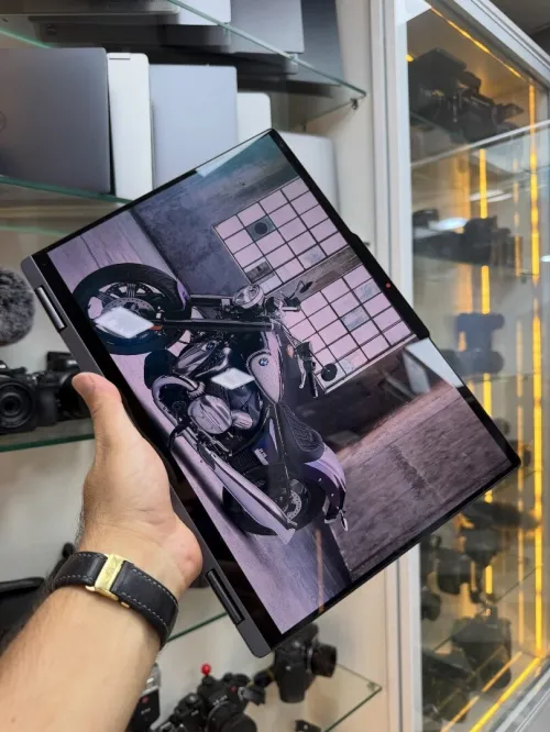 {VENDU}Lenovo YOGA 7 2in1 R7-8840HS 16/1TB Disponible Chez Morsi store dz
