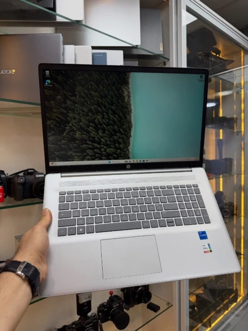 HP Laptop 17 - i5 12Gen Disponible chez Morsi store dz