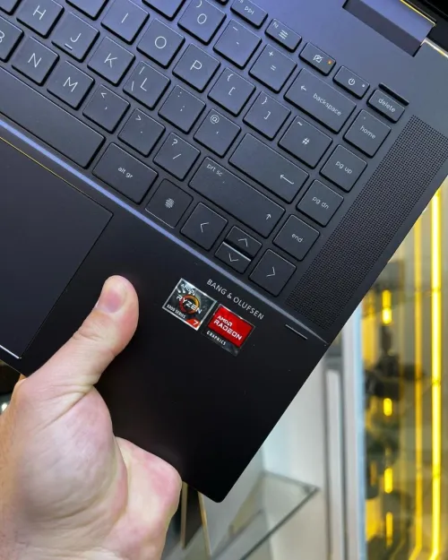 Vendu HP ENVY 15 Ryzen 7 16/512GO Tactile X360 Carte Graphique AMD Radeon Graphics