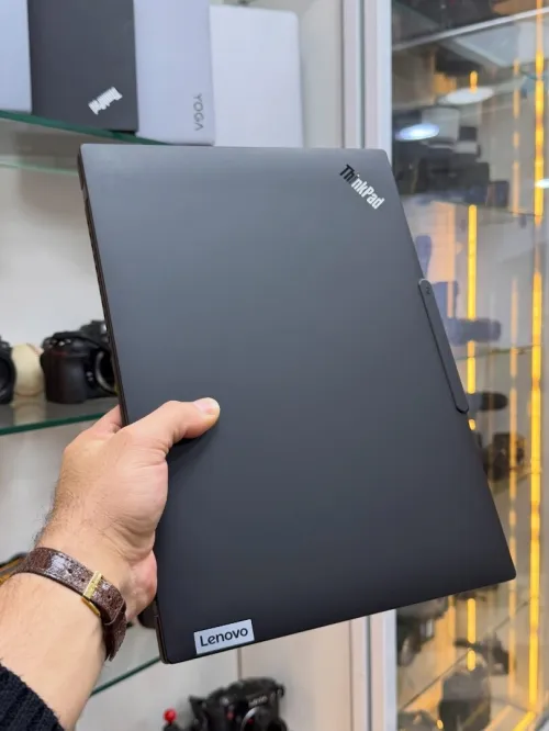 Thinkpad T14 gen 5 ULTRA 5 16Gb/256  Disponible Chez morsi store dz